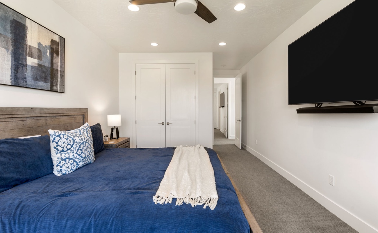King Bedroom