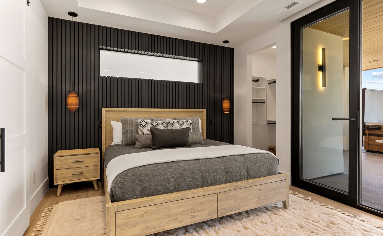 King Bedroom