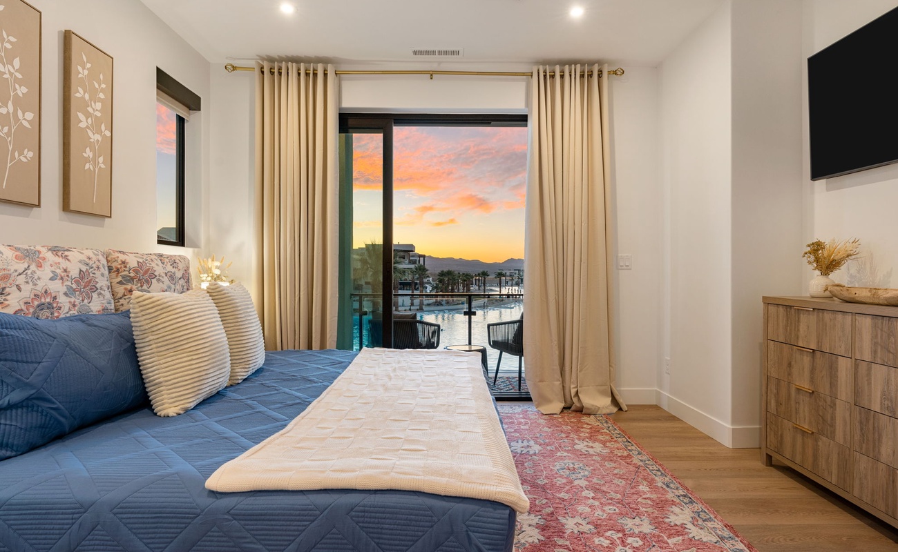 King Bedroom