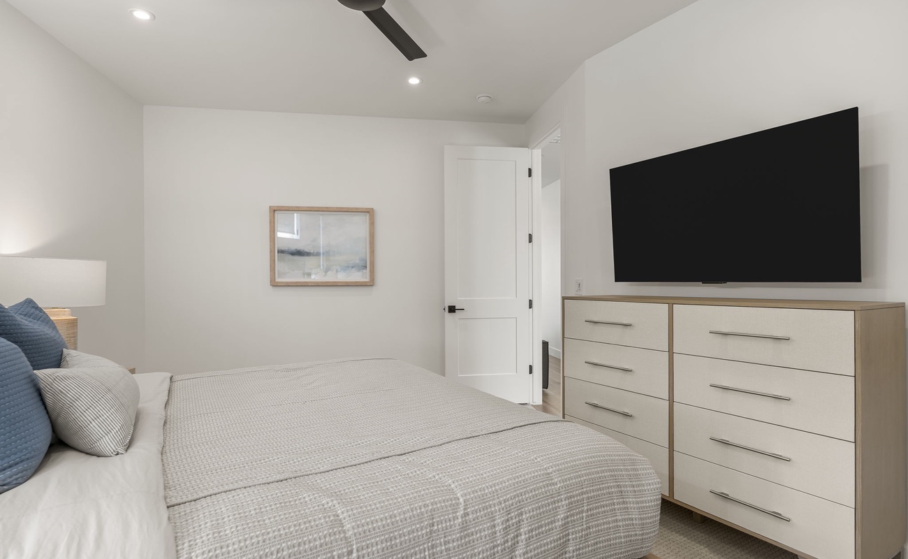King Bedroom
