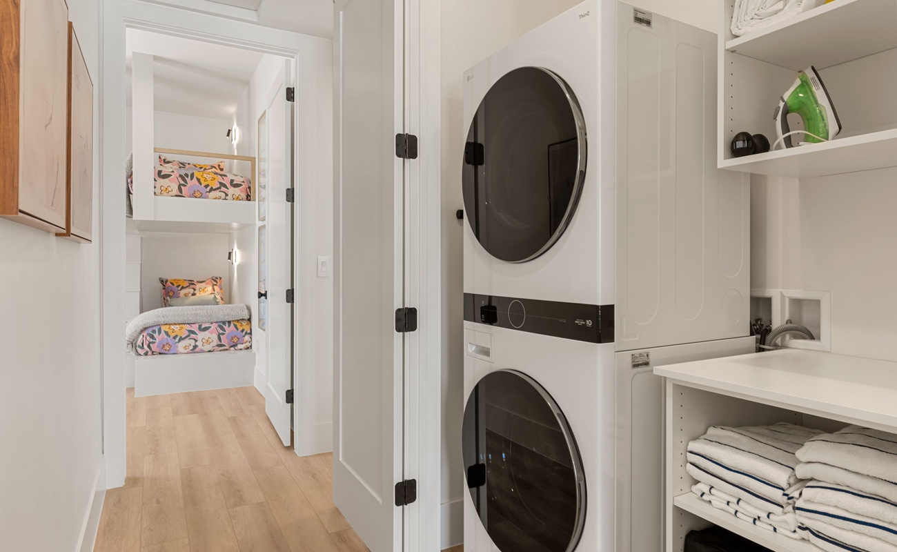 Unit B - Laundry Area