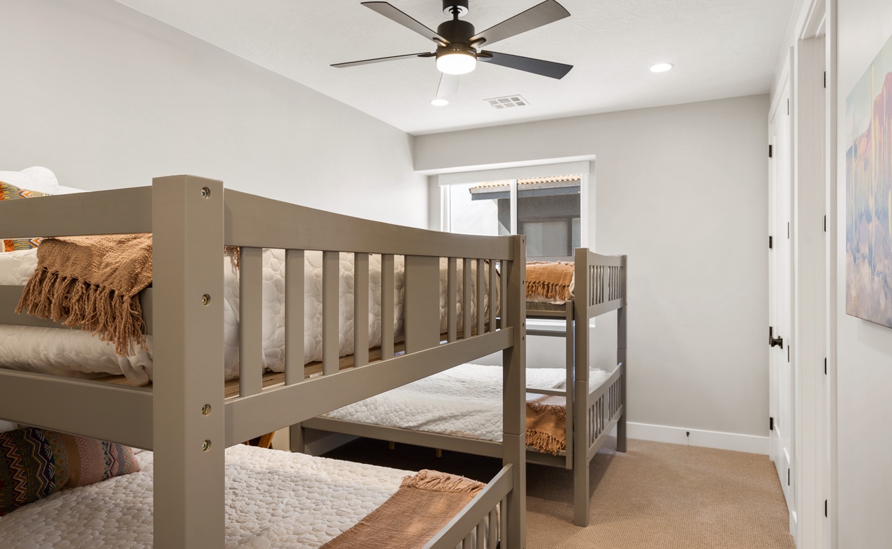 2 Double/Double + Twin Trundle