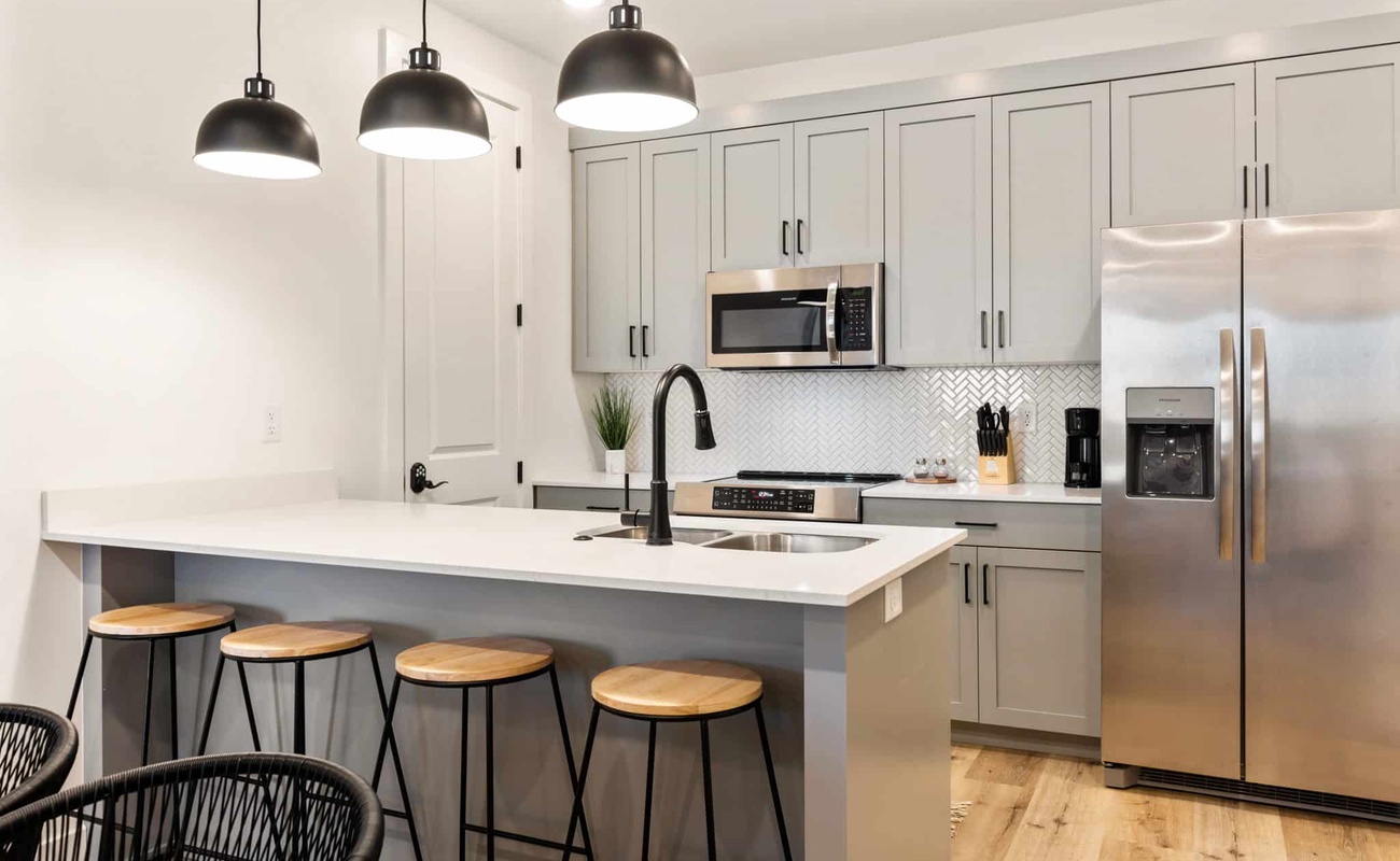 Fully Stocked Kitchen