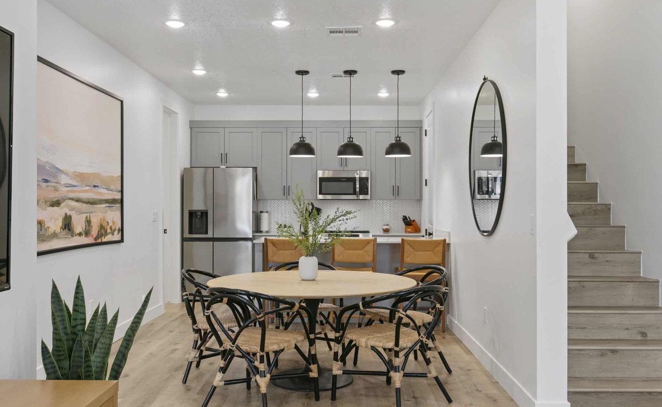 The Hangout at Desert Color #94