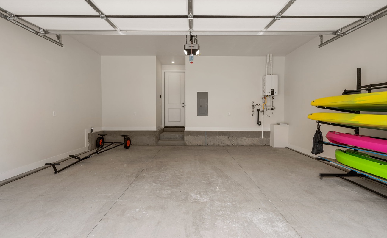 2 Car Garage