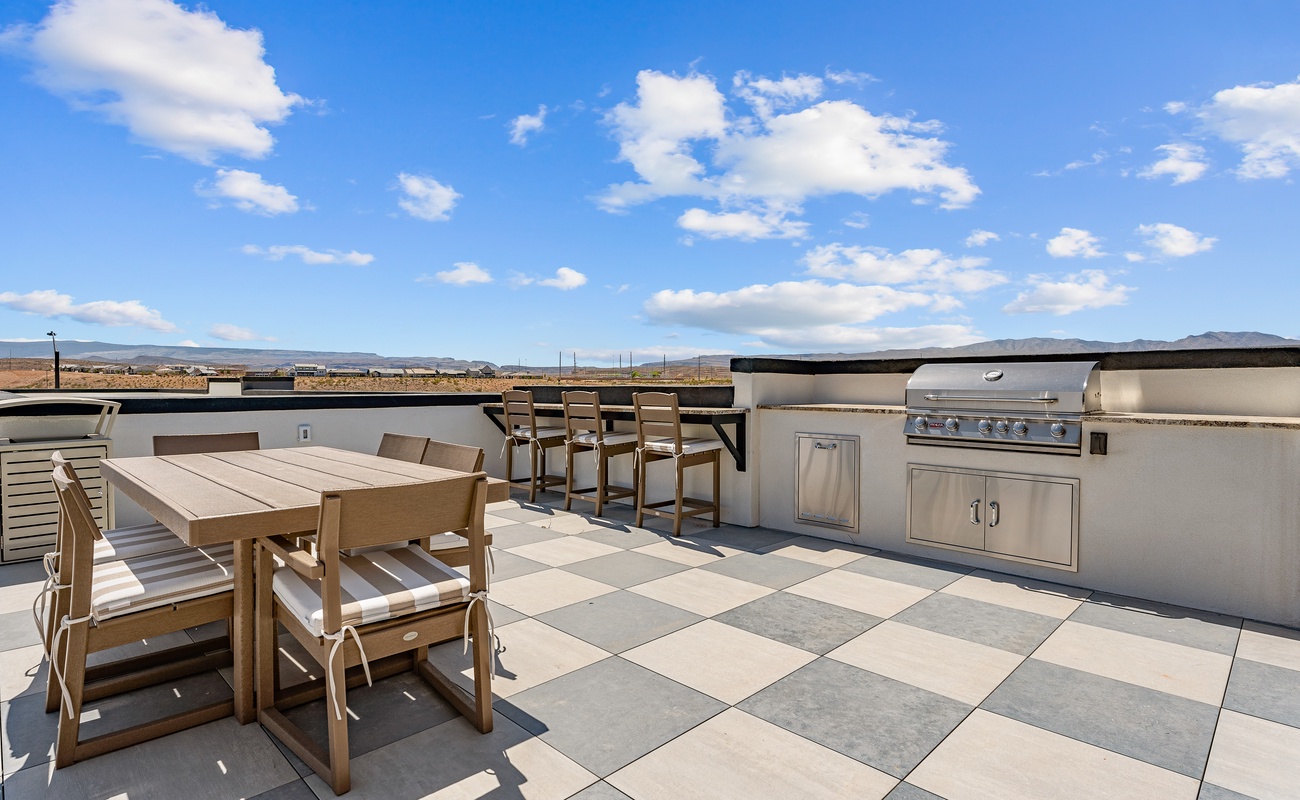Sand Sky Deck Grill