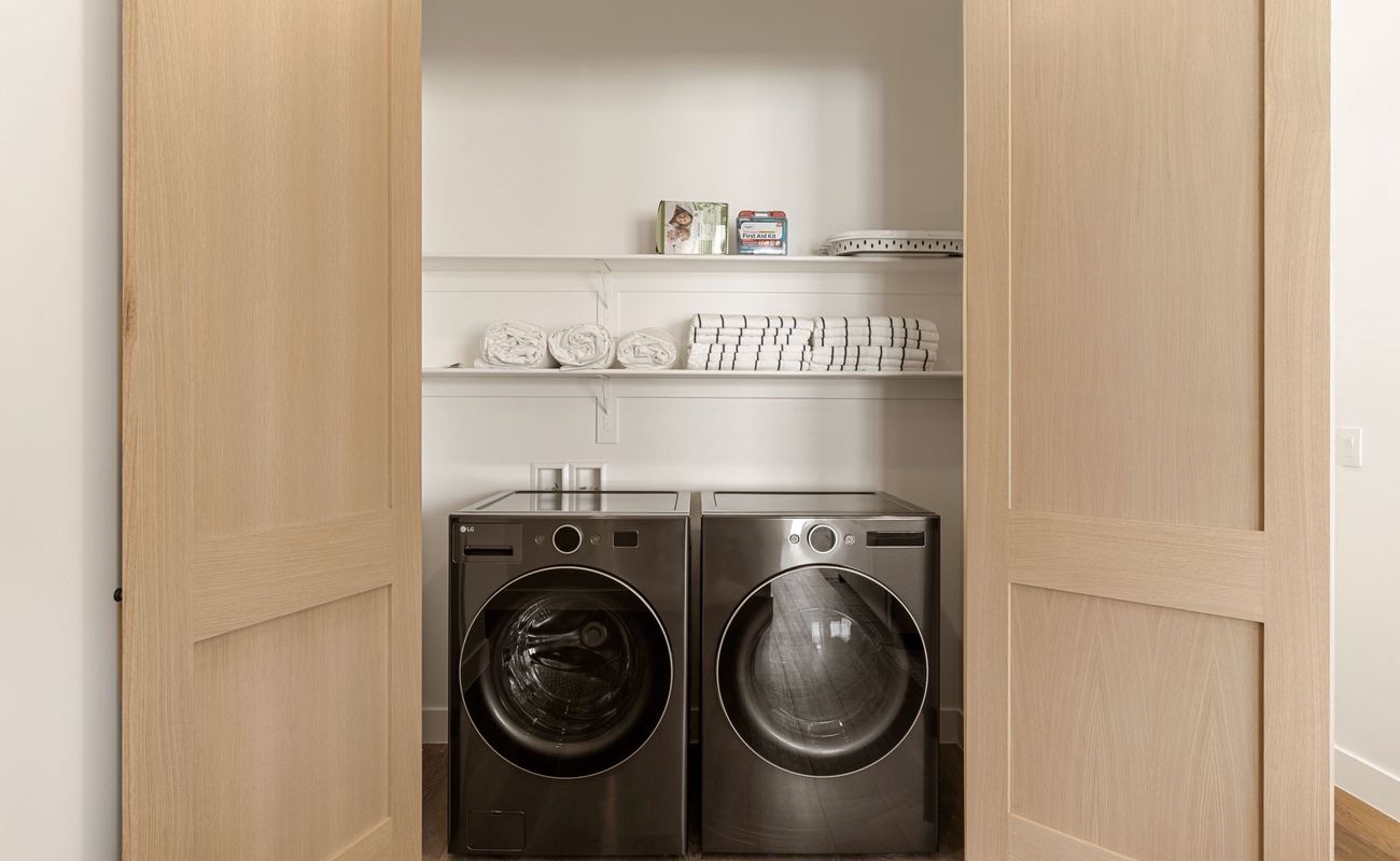 Unit B - Laundry Area