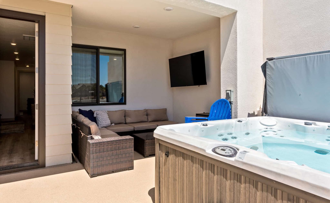 Private Hot Tub