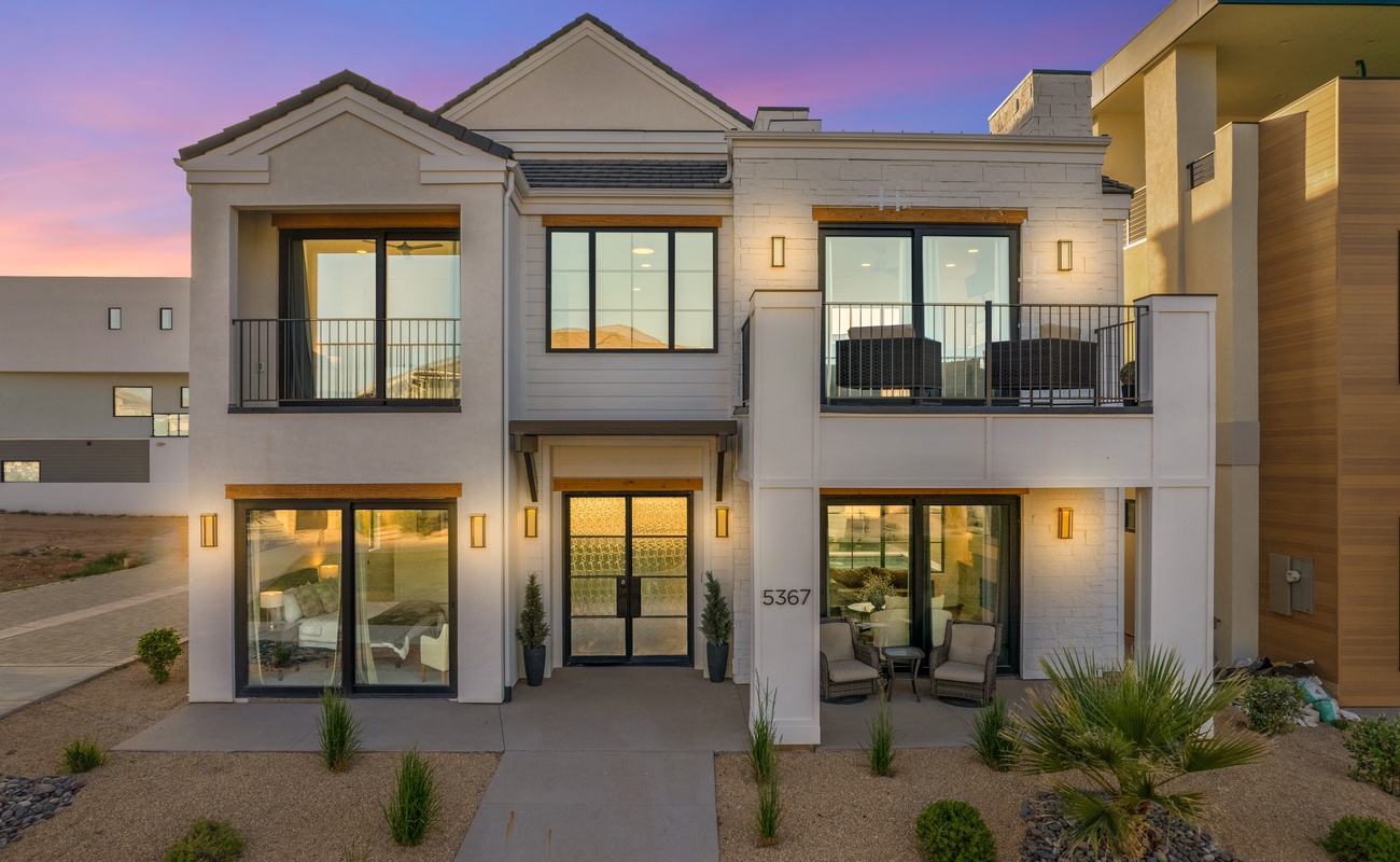 Exterior Front View of Unit