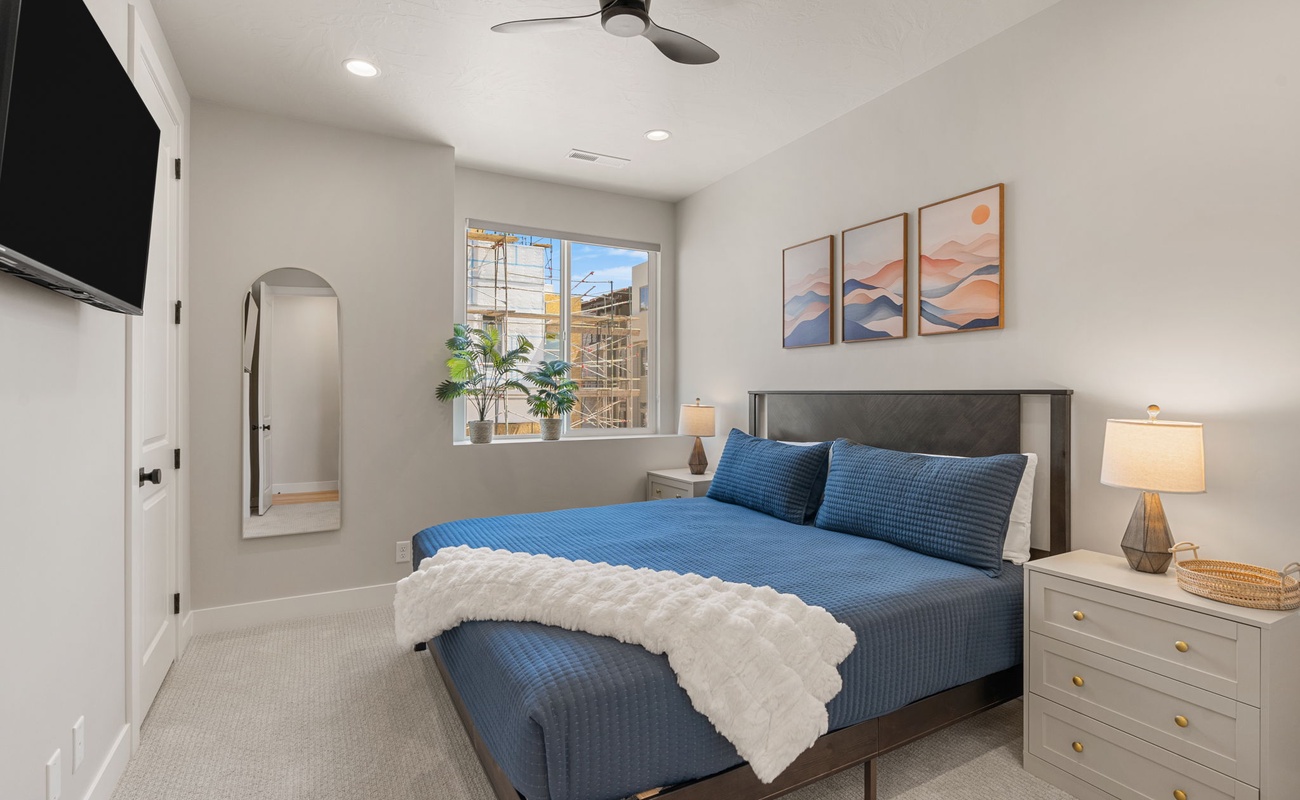 King Bedroom