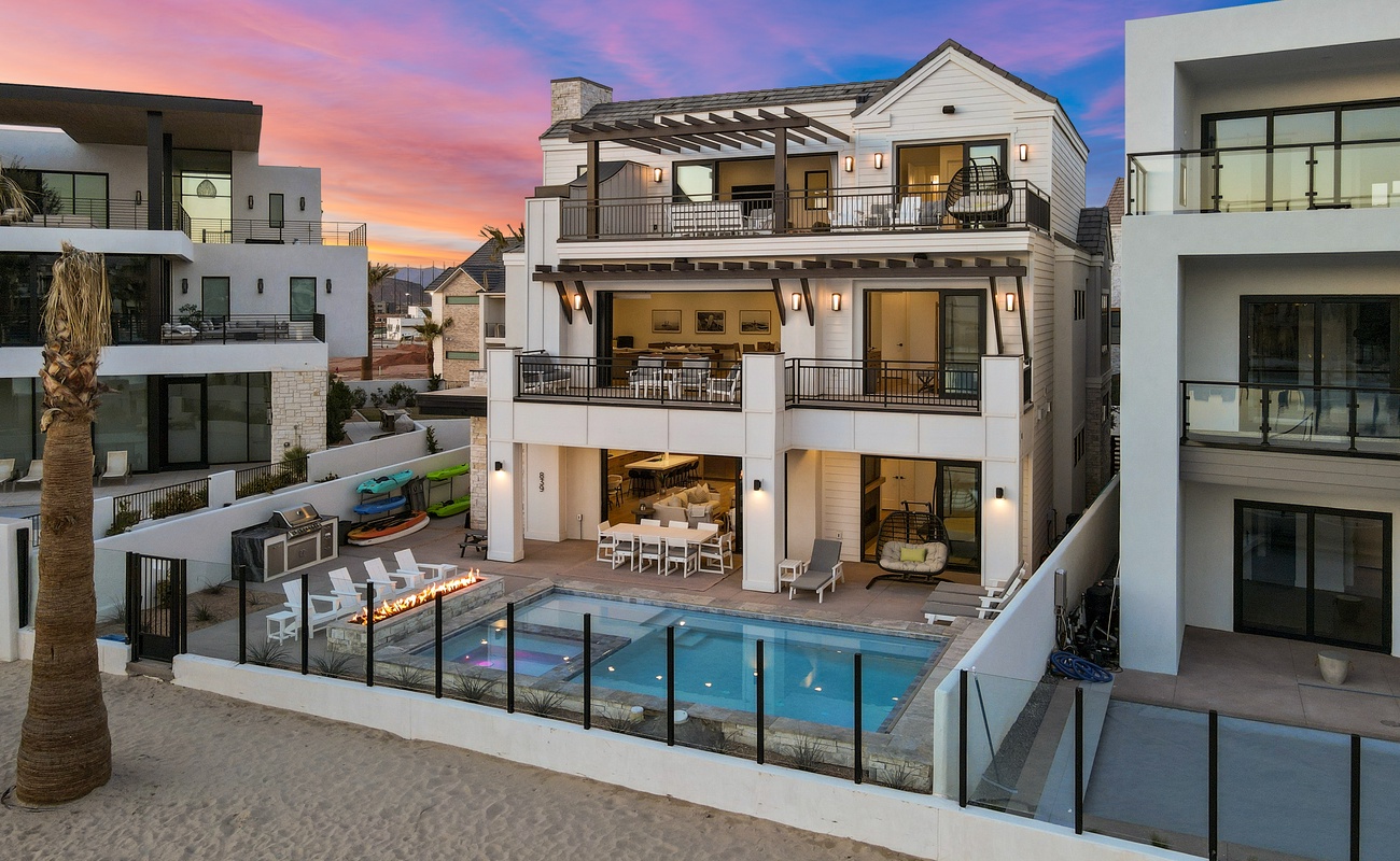 The Beach Front 2.0 Backyard