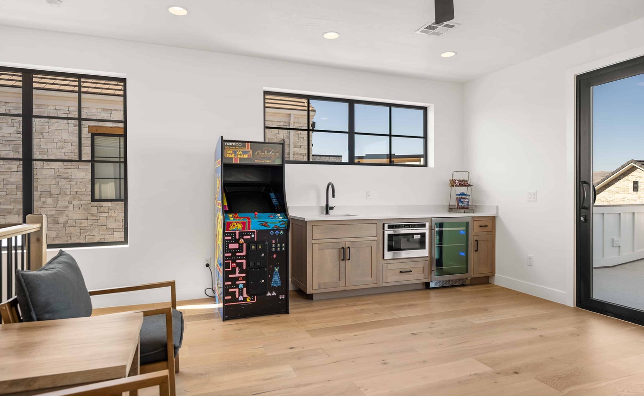 Arcade Game and Kitchenette
