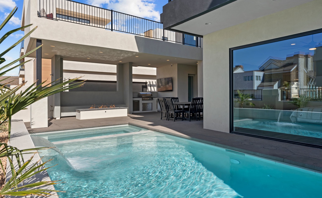 Private Pool and Hot Tub