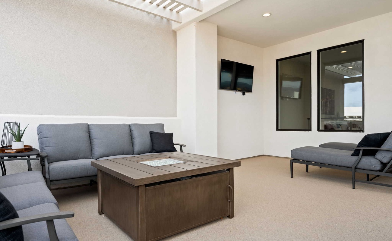 Fire Table / Patio Seating