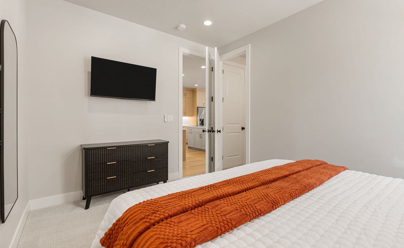 King Bedroom