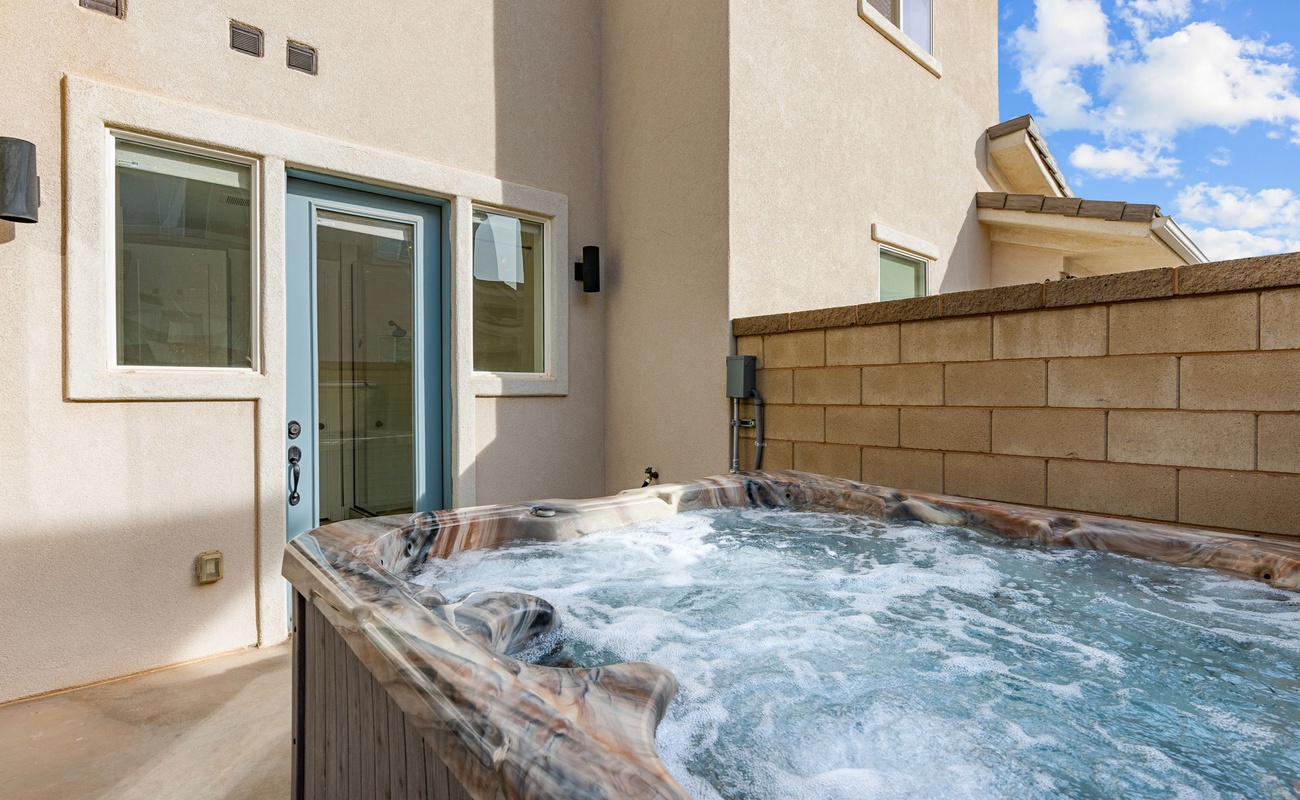 Private Hot Tub