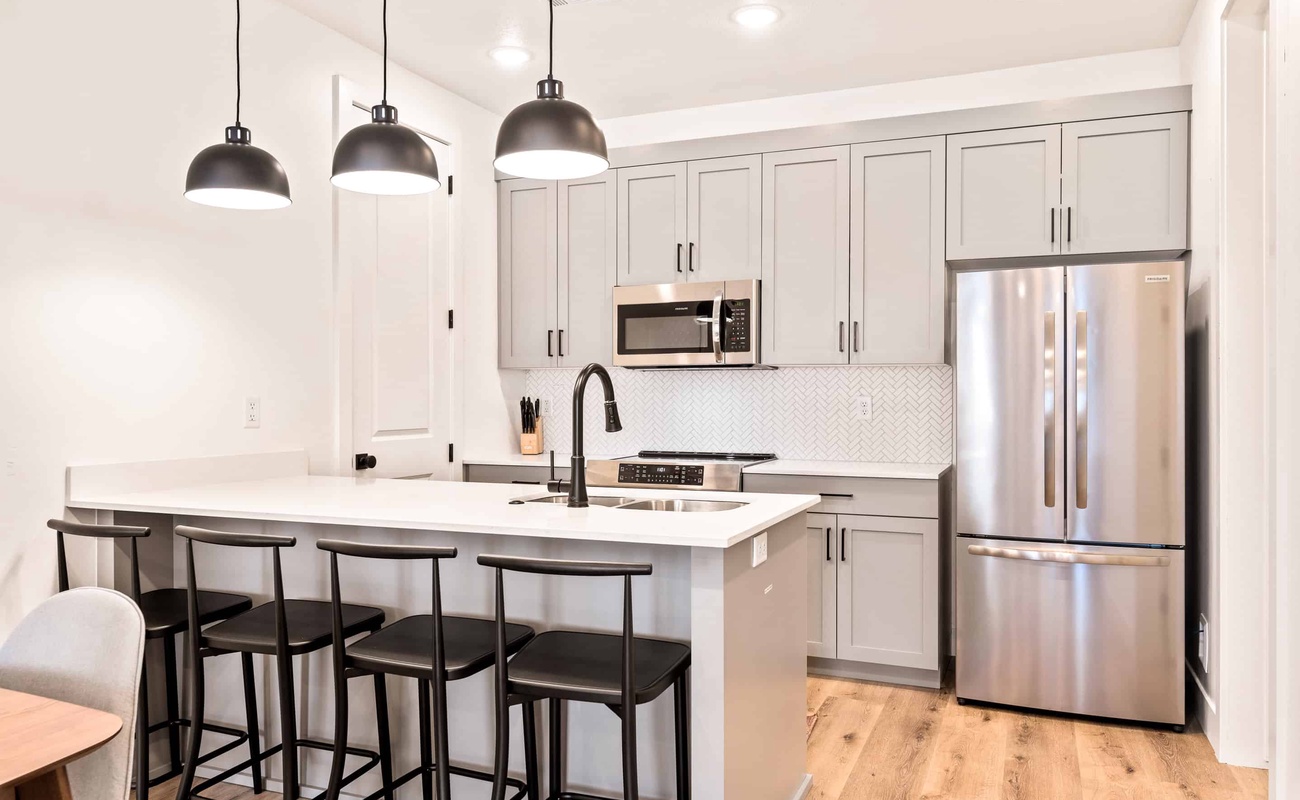 Fully Stocked Kitchen