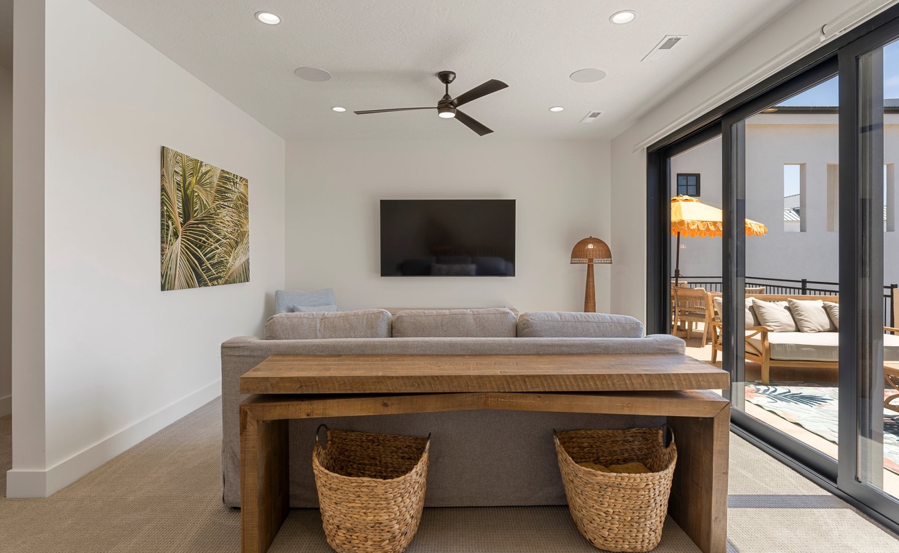 3rd Floor Family Room + Sofa Sleeper