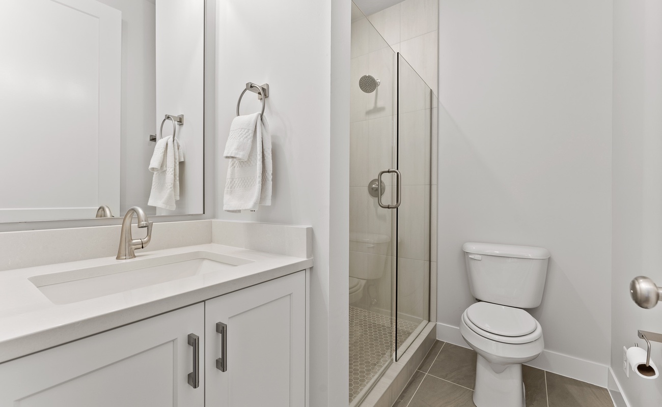 Level 1 Master Bathroom