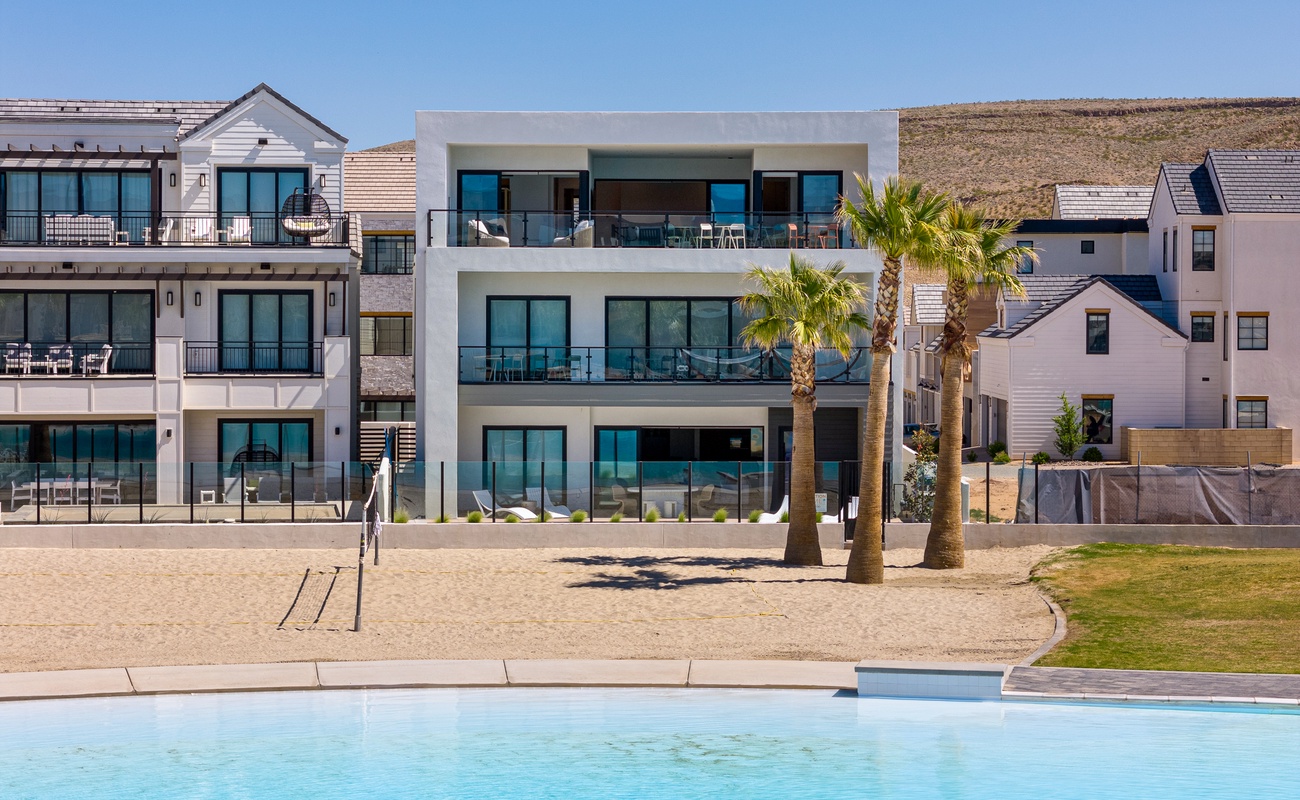 Private Pool and Hot Tub with Lagoon-Front Beach Access