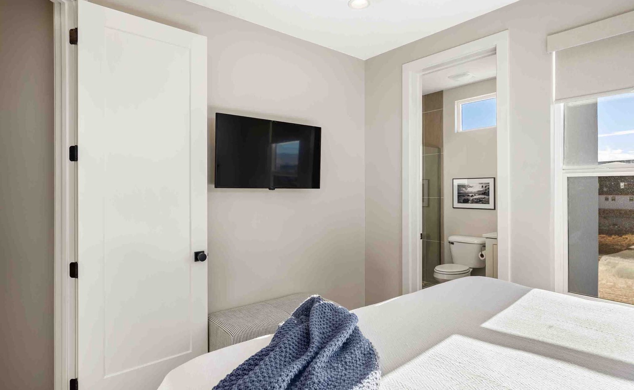 King Bedroom