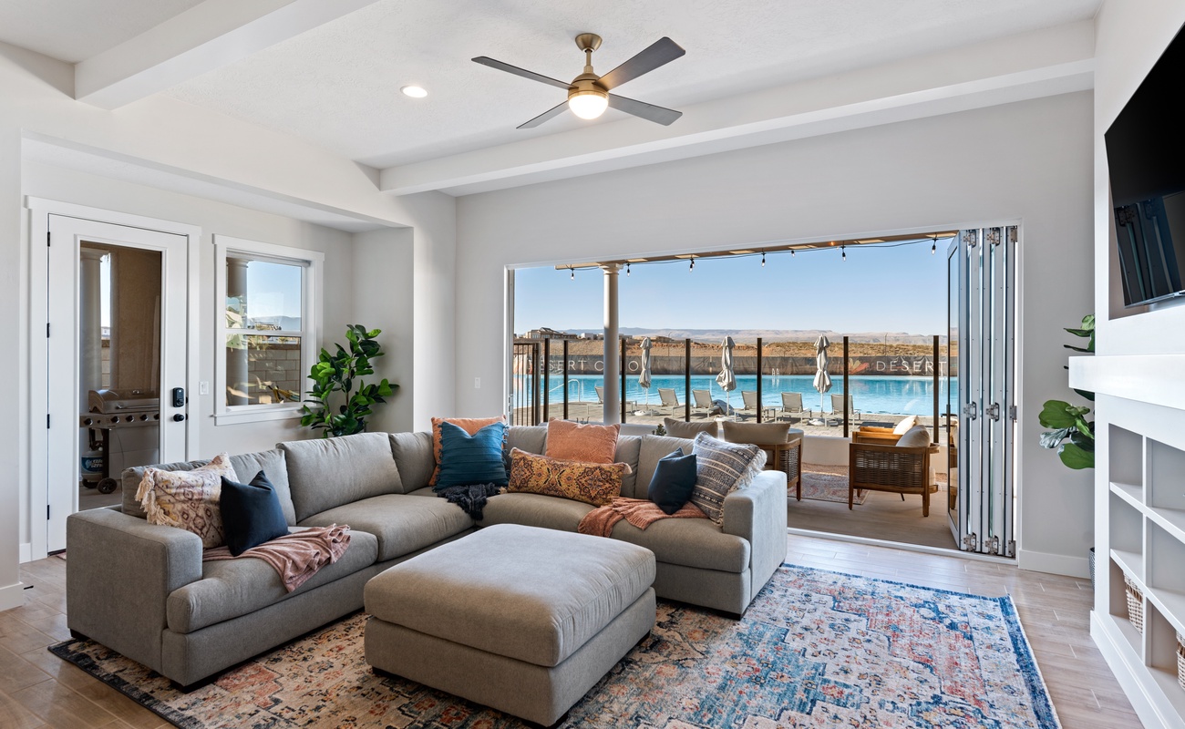 House 1: Living Room