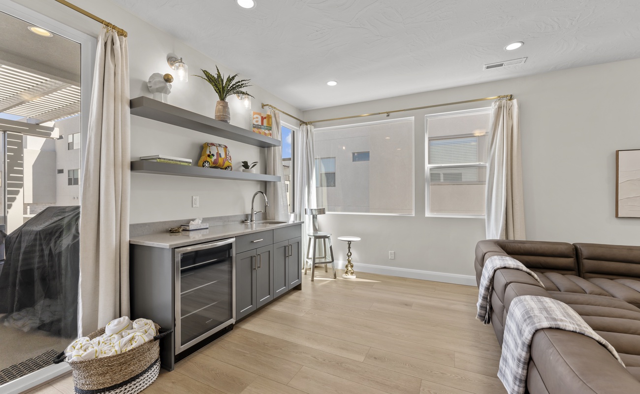Upstairs Wet Bar