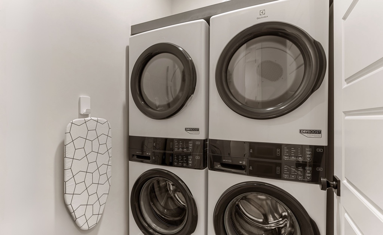 Double Washer + Dryer