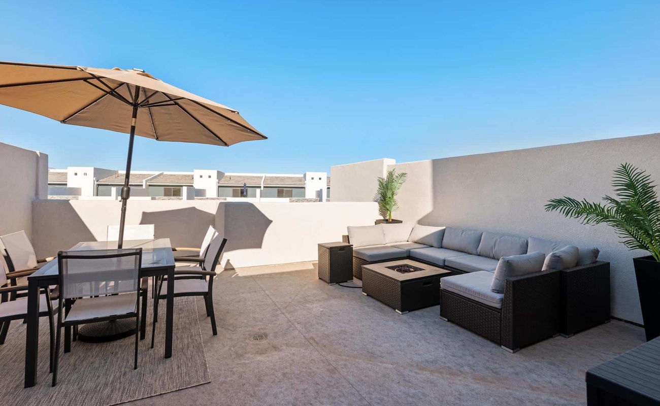 Rooftop Patio