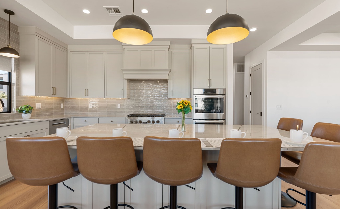 House 1: Fully Equipped Kitchen
