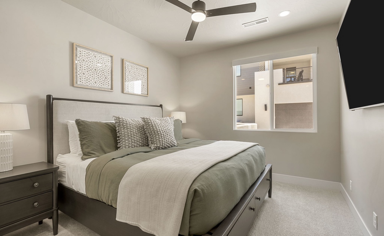 King Bedroom
