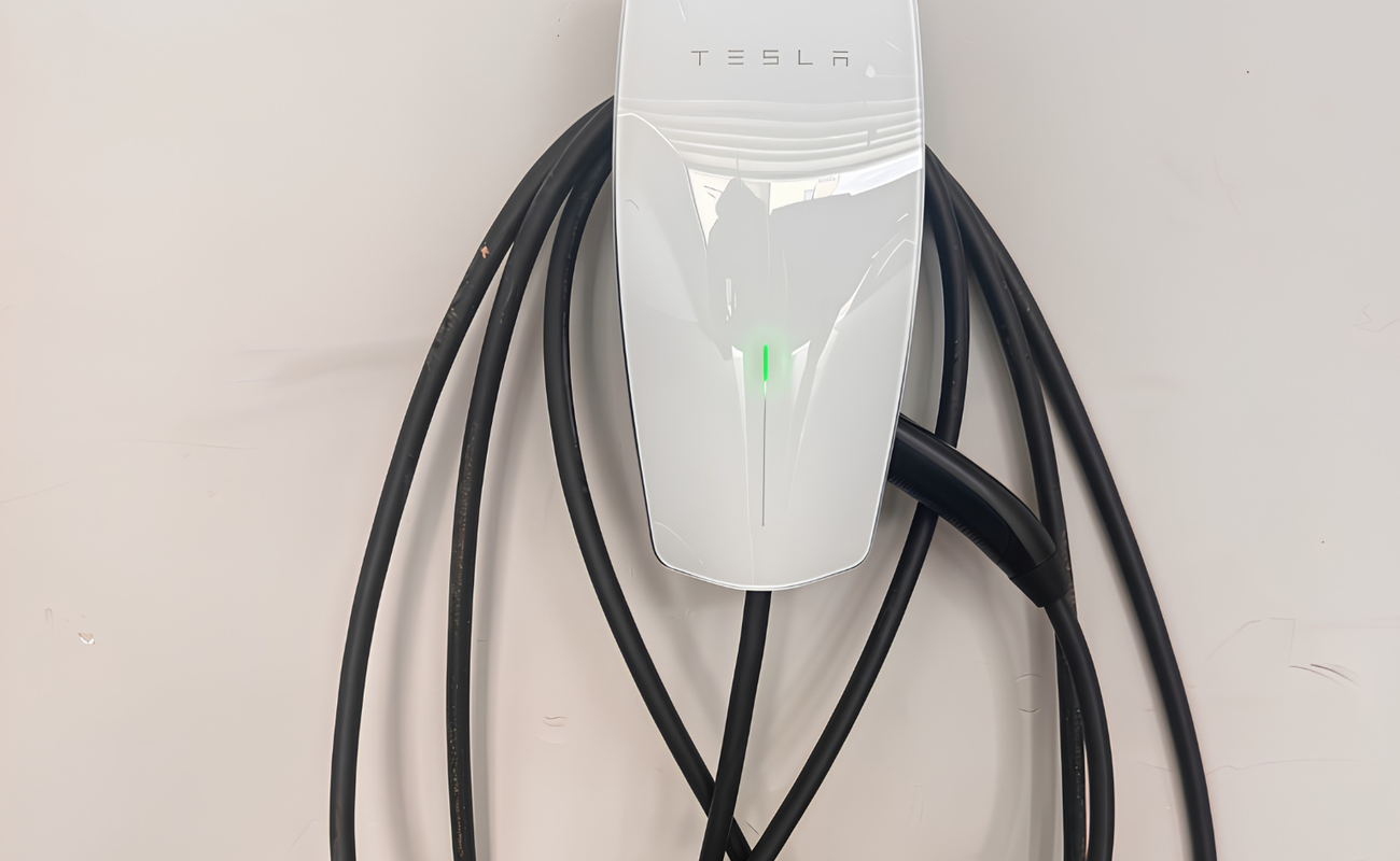 Tesla Charger