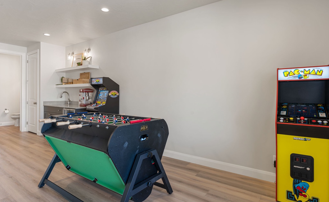 3rd Floor Family Room