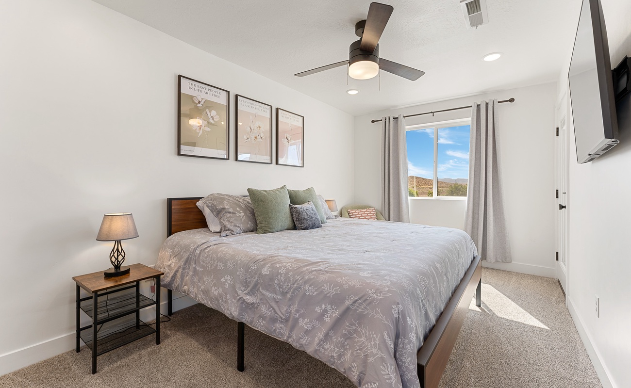 Second Level King Master Bedroom