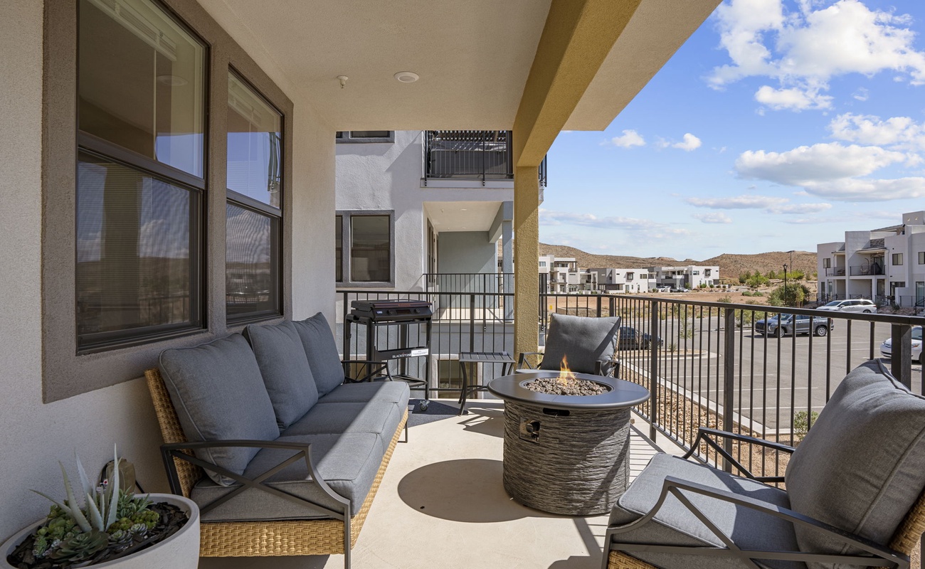 Patio Seating / Deck