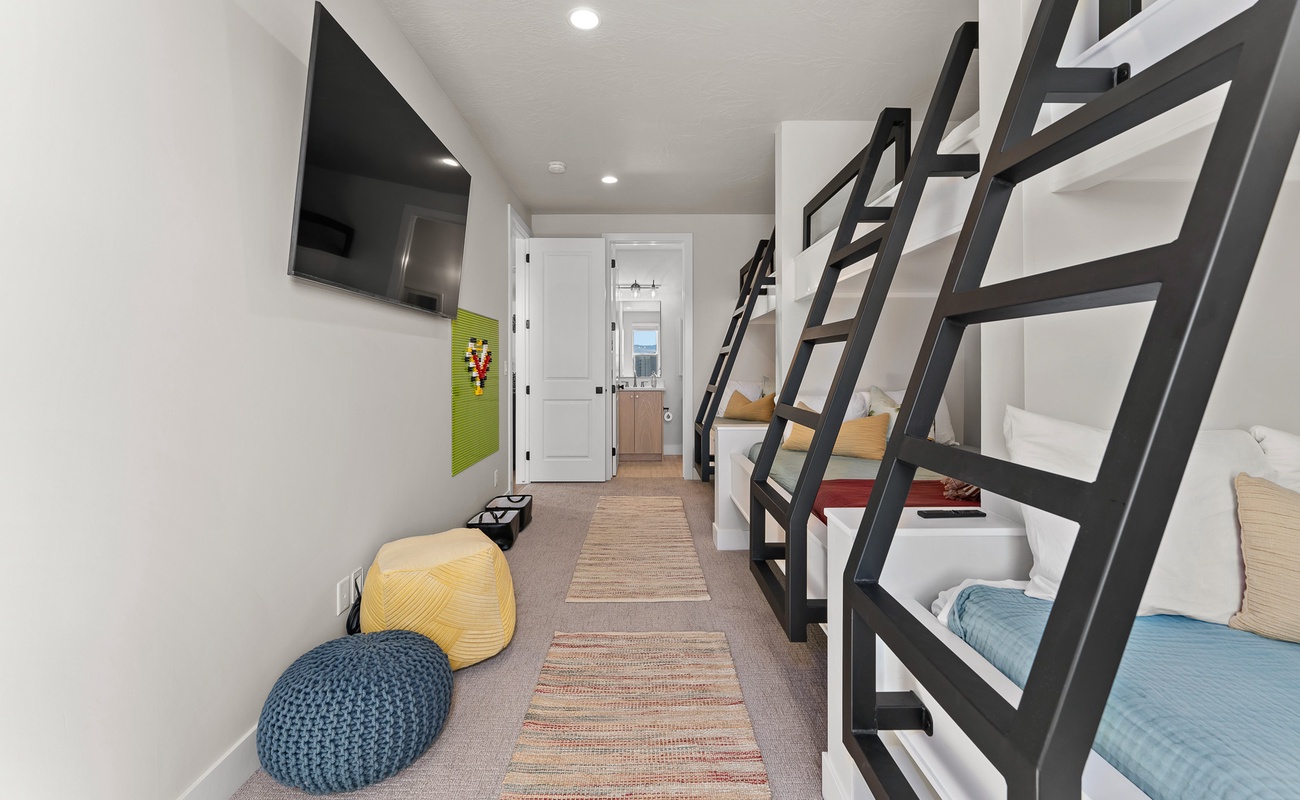 Bunk Room - 3T/D Bunks