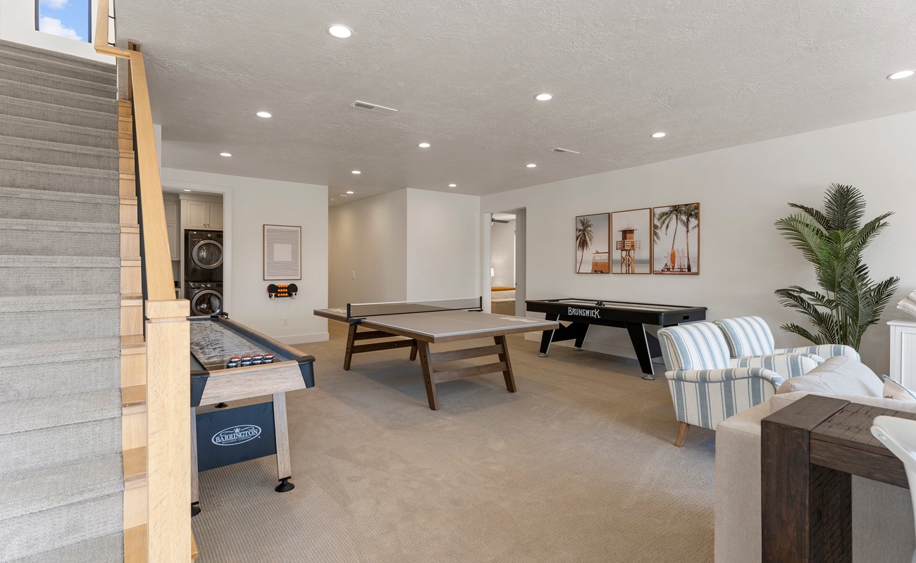 2nd Floor Game and Family Room