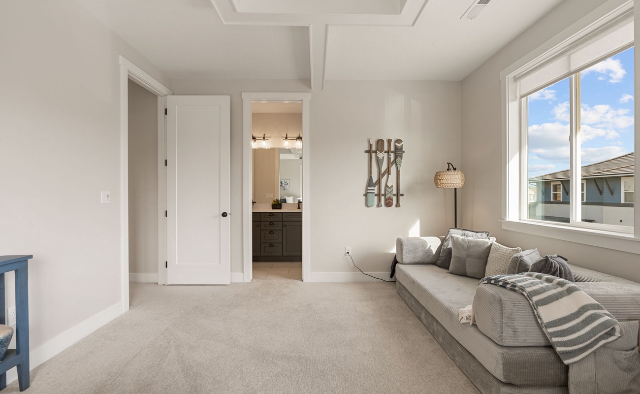 2 Queen Bed/Attached Bath