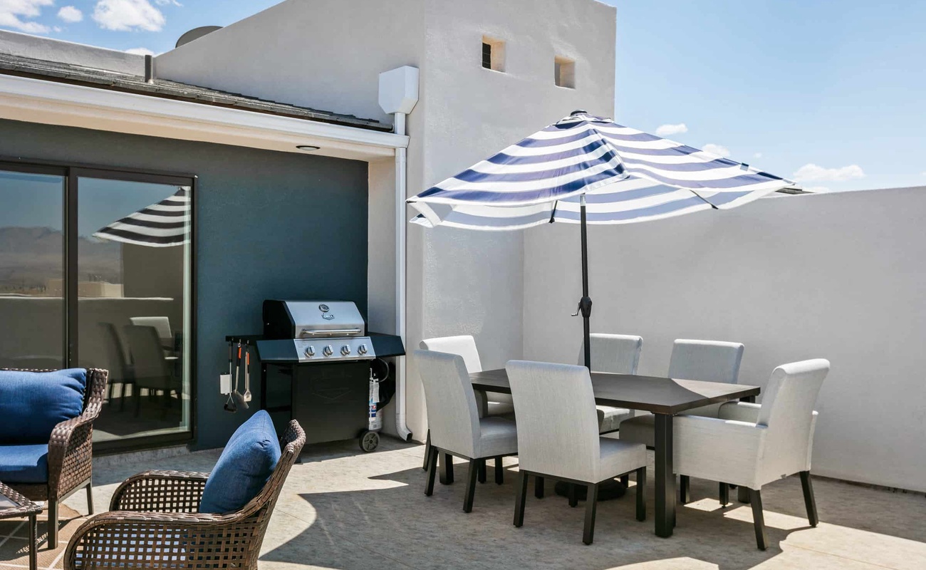 Rooftop Patio BBQ Grill