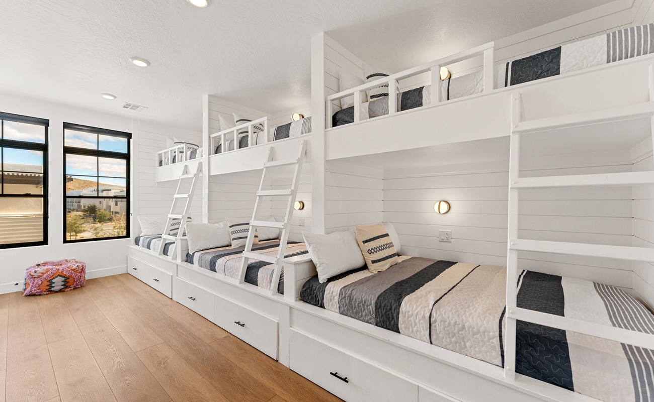 3 Twin/Double Bunks + 3 Double Trundles