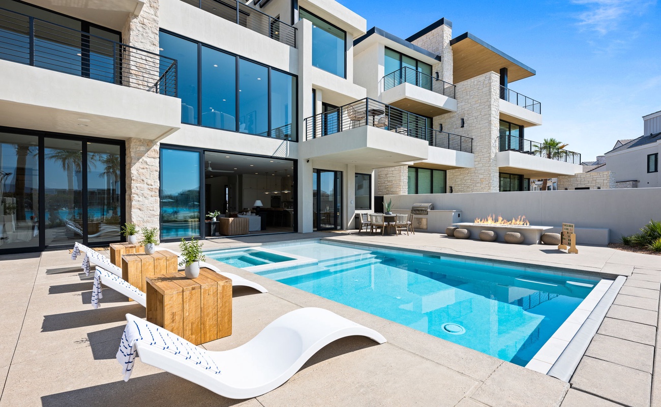 Back Exterior - Private Pool, Hot Tub, Firepit