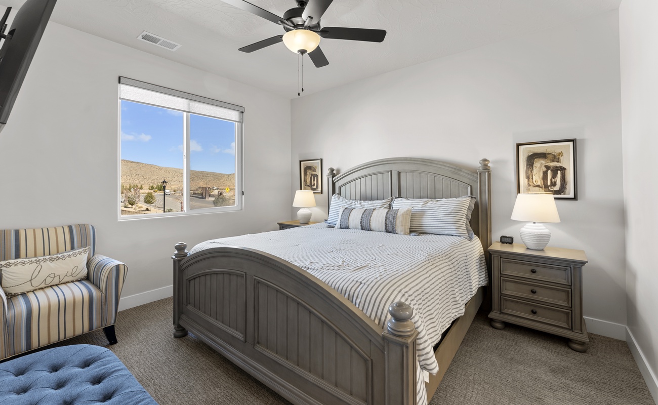 King Bed attached Bath