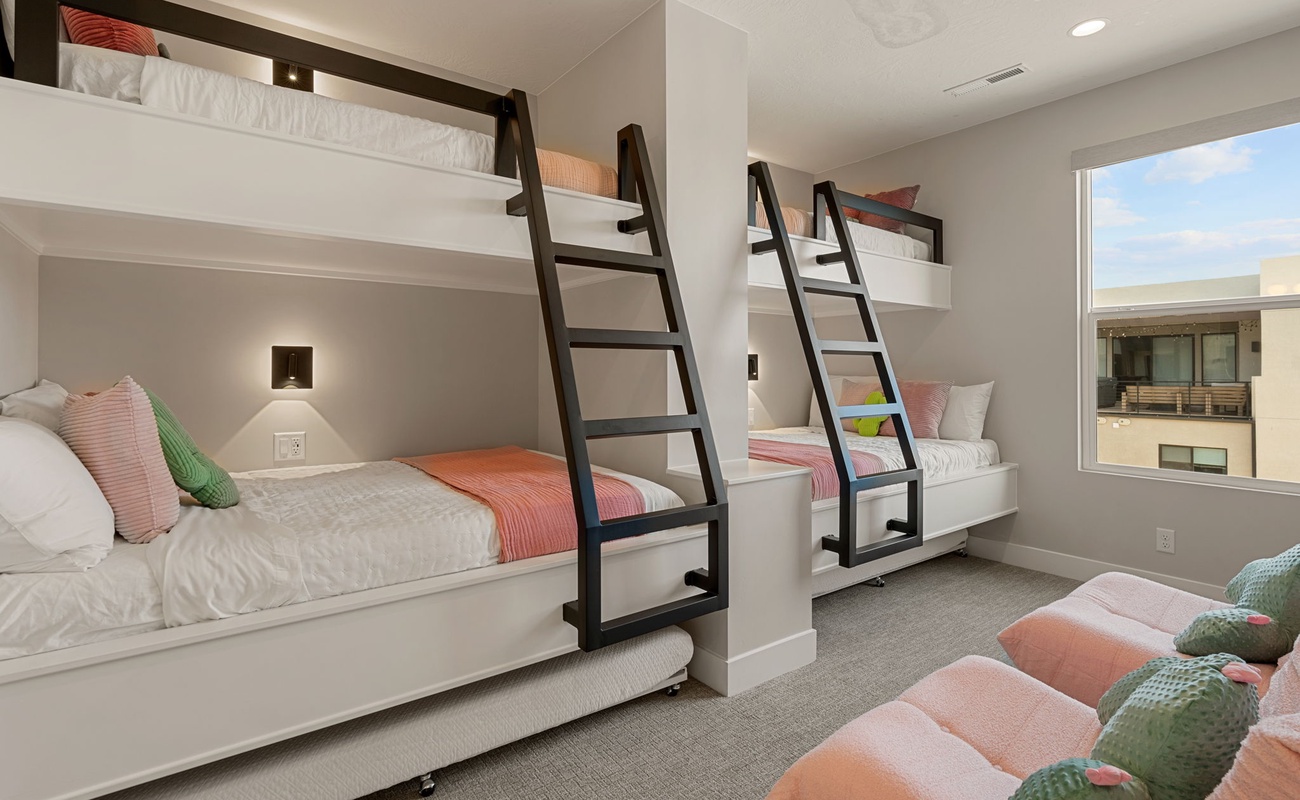 2 Twin/Double Bunks + 2 Twin Trundle Beds