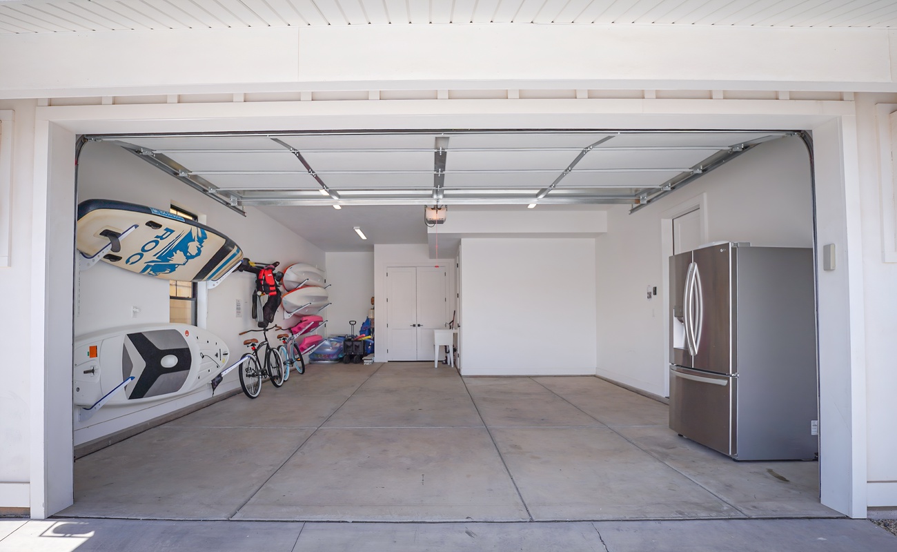 Garage with Amenities and Second Fridge