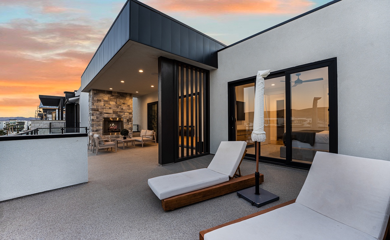 Lounge Chairs and Umberella