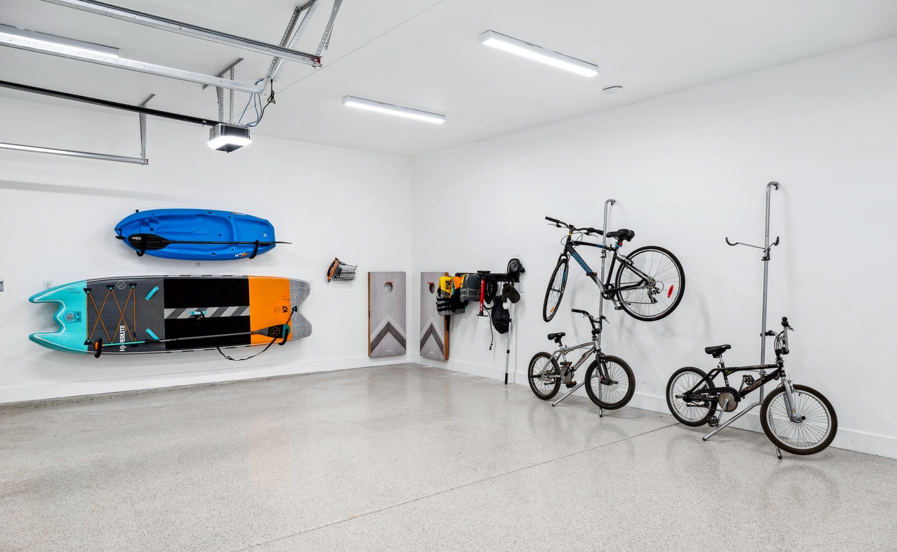 Bikes (1 Adult and 2 Kids), 2 Kayaks