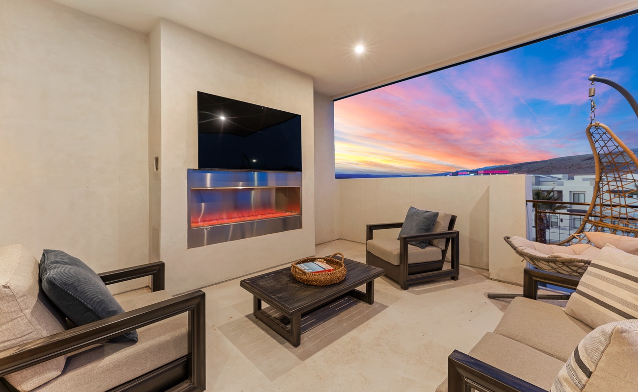 3rd Level Outdoor Fireplace