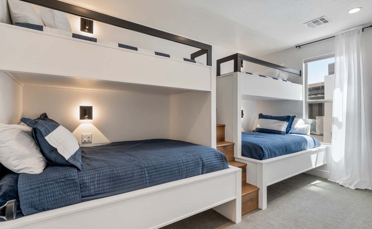 2 Twin/Full Bunks with 2 Twin Trundles