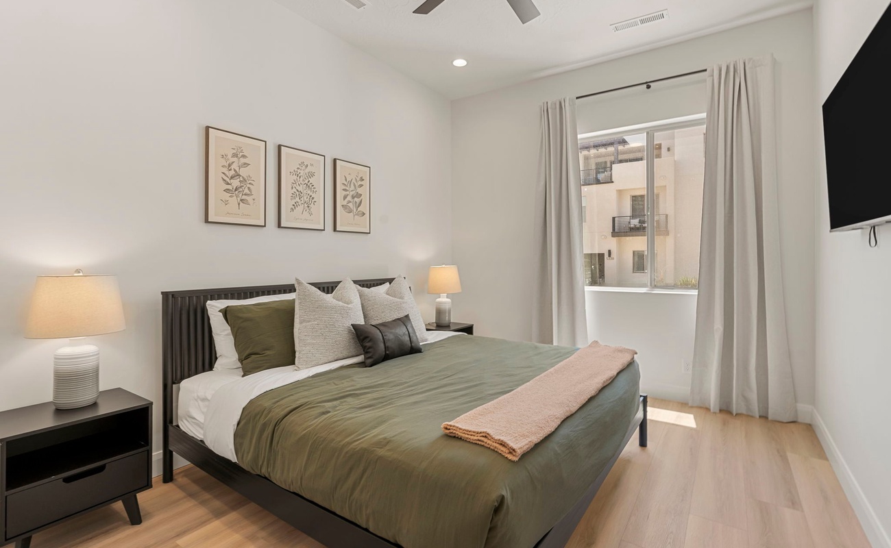 King Bedroom