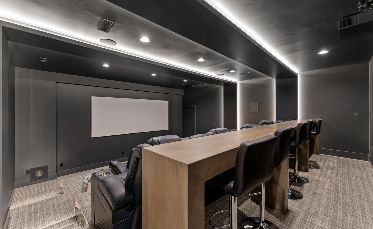 Home Theater / Bar Seating